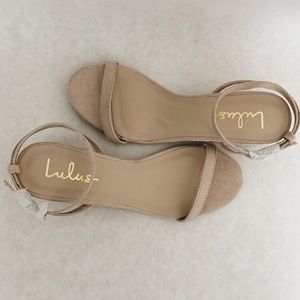 BRAND NEW Lulus Blush Nude Low Block Heels
